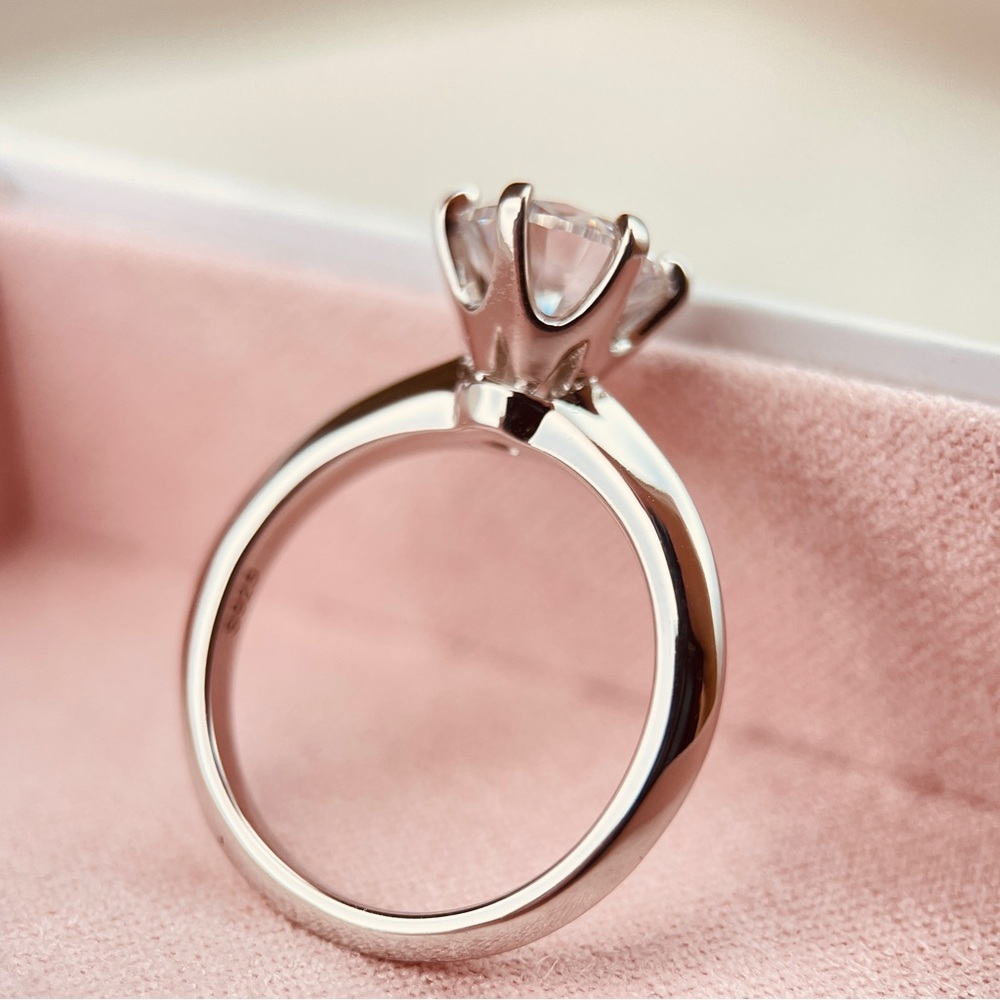 2ctw Moissanite Solitaire Six Prongs Engagement Ring 18K Plated S925 - Picture 5 of 7